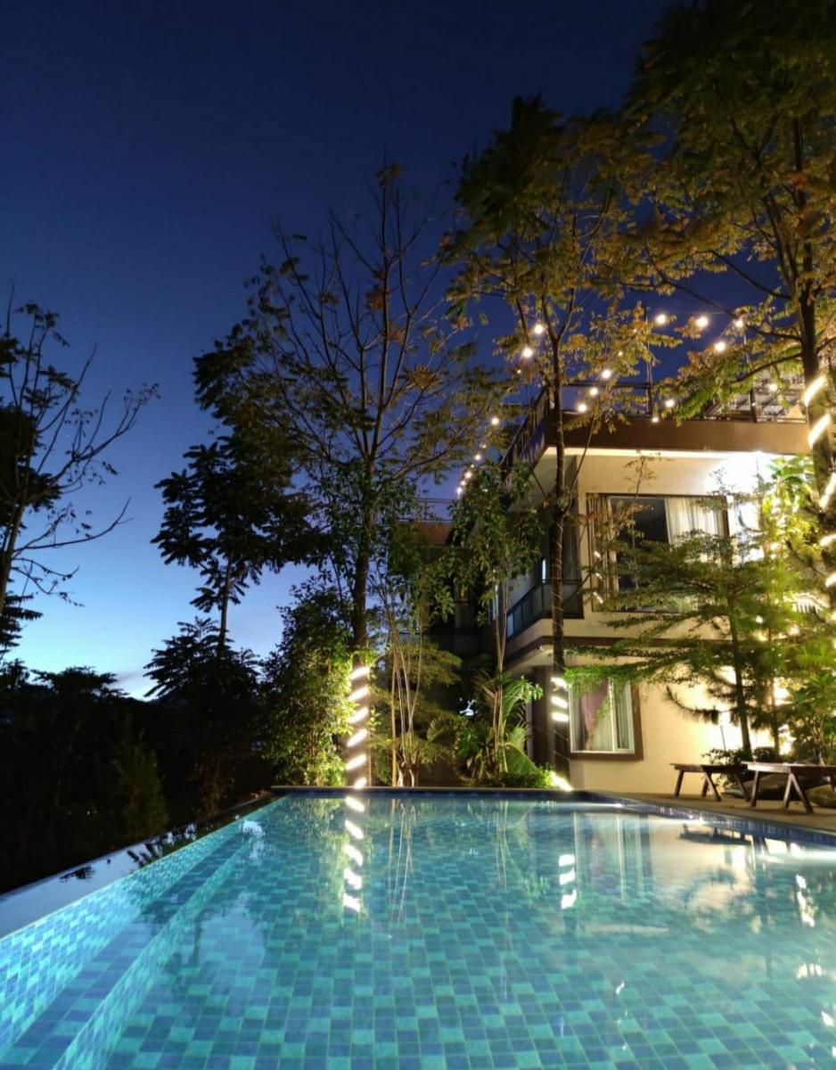 Swimming Pool 5
