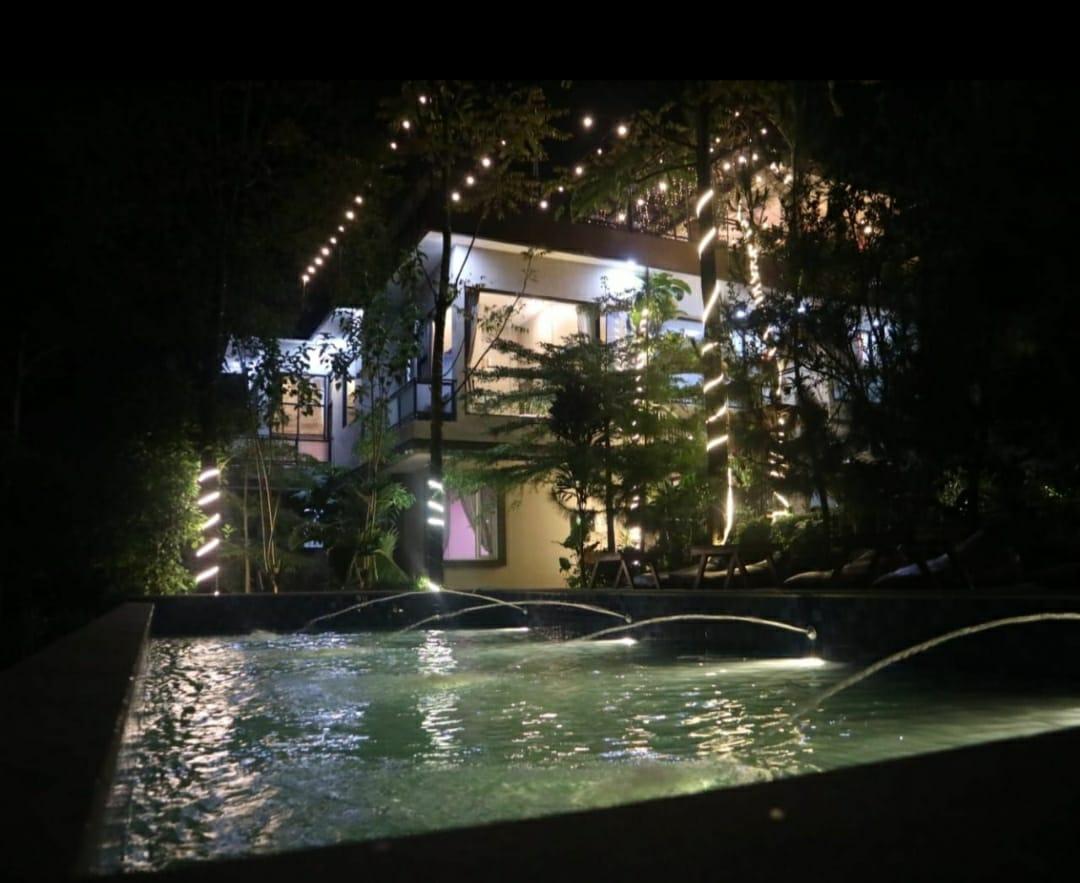 Swimming Pool 7